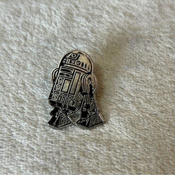 The Droids You’re Looking For Enamel Pin Set - Picture 5 of 8